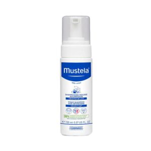 Шампунь-пенка Mustela для новорожденных от молочных корочек 150 мл